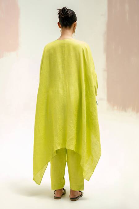 Shop Prahnaaya Green Linen Embroidery V-neck Moroccan Kaftan With Pants at Aza Fashions Shop_Prahnaaya_Green Linen Embroidery V-neck Moroccan Kaftan With Pants_at_Aza_Fashions