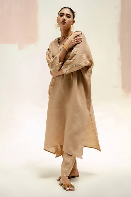 Prahnaaya_Beige Linen Embroidery V-neck Star Antifit Kurta Set_at_Aza_Fashions