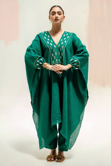 Shop Prahnaaya Green Linen Embroidery Split V-neck Moroccan Star Kaftan With Pants Online at Aza Fashions Shop_Prahnaaya_Green Linen Embroidery Split V-neck Moroccan Star Kaftan With Pants_Online_at_Aza_Fashions