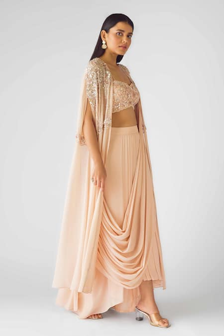 Buy_Basanti - Kapde Aur Koffee_Peach Georgette Sequins, Pearls Sweetheart Neck Pre-draped Saree Set_Online_at_Aza_Fashions