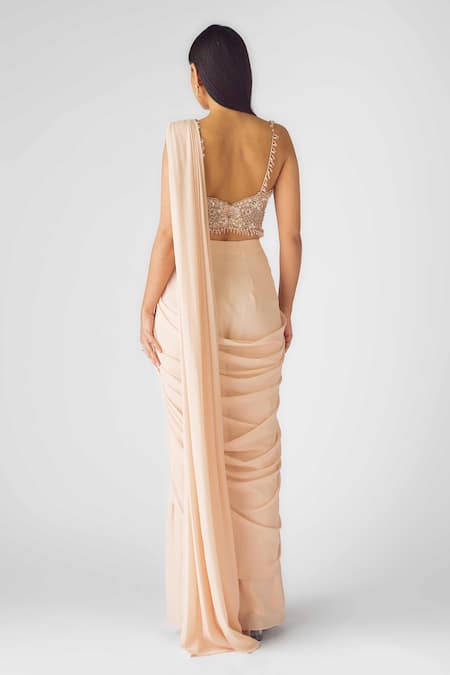Basanti - Kapde Aur Koffee Peach Sequined Corset Draped Saree With Blouse 