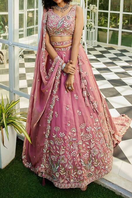 Samyukta Singhania_Pink Net Embroidery Lehenga Set_at_Aza_Fashions