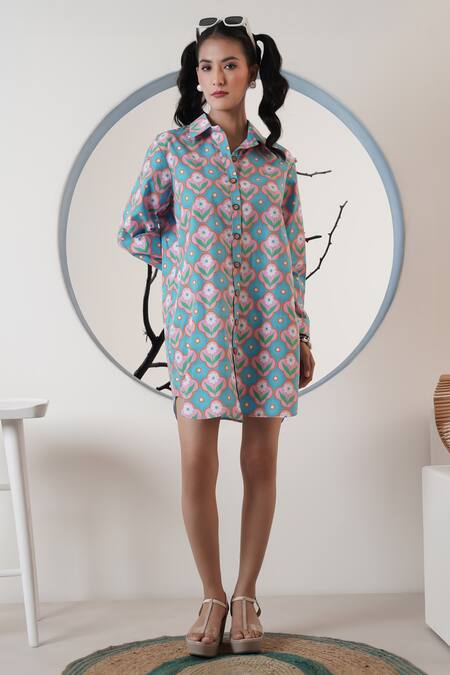 Surabhi Arya_Blue Poplin Collared Floral Print Shirt Dress _Online_at_Aza_Fashions