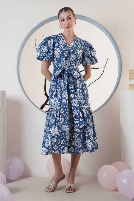Buy Surabhi Arya Blue Poplin V-neck Floral Print Midi Dress Online at Aza Fashions Buy_Surabhi Arya_Blue Poplin V-neck Floral Print Midi Dress _Online_at_Aza_Fashions