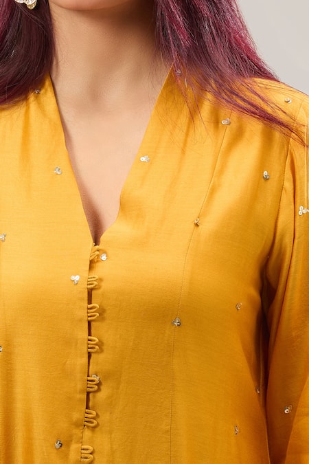 Naintara Bajaj Mustard Chanderi Sequins V-neck Embroidered Kurta Set Online at Aza Fashions Naintara Bajaj_Mustard Chanderi Sequins V-neck Embroidered Kurta Set_Online_at_Aza_Fashions
