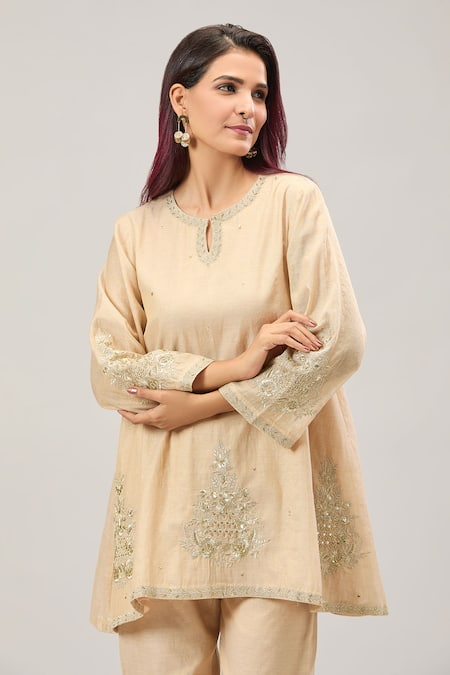 Buy Samyukta Singhania Beige Chanderi Sequins, Embroidery Keyhole Neck Kurta Set Online at Aza Fashions Buy_Samyukta Singhania_Beige Chanderi Sequins, Embroidery Keyhole Neck Kurta Set_Online_at_Aza_Fashions