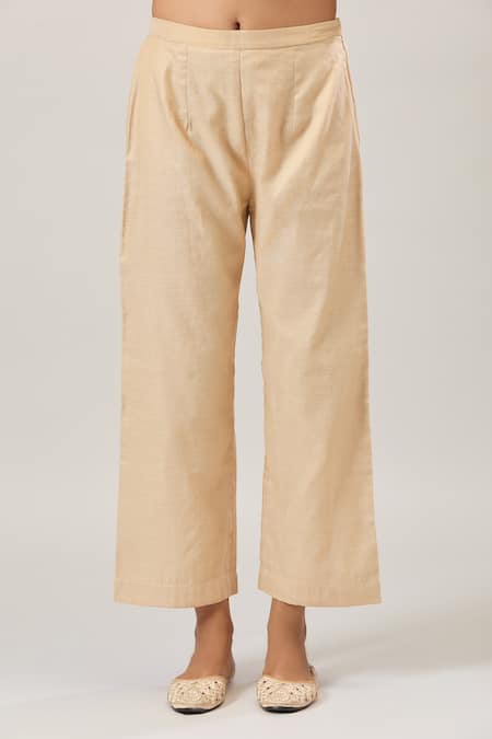 Samyukta Singhania Beige Chanderi Sequins, Embroidery Keyhole Neck Kurta Set at Aza Fashions Samyukta Singhania_Beige Chanderi Sequins, Embroidery Keyhole Neck Kurta Set_at_Aza_Fashions