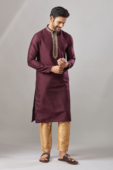 Arihant Rai Sinha Wine Plain Banarasi Silk Kurta Set 