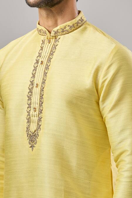 Arihant Rai Sinha_Yellow Embroidery Plain Banarasi Kurta Set_at_Aza_Fashions