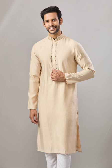 Arihant Rai Sinha_Beige Plain Banarasi Silk Kurta Set _at_Aza_Fashions