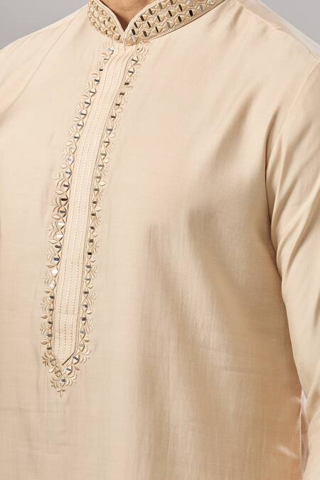 Arihant Rai Sinha_Beige Embroidery Self Design Banarasi Art Silk Kurta _at_Aza_Fashions