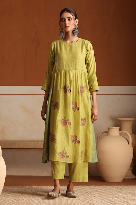 Shop_Beige_Yellow Chanderi, , Satin Beads, Sequins Hand Embroidered Kurta Set _Online_at_Aza_Fashions