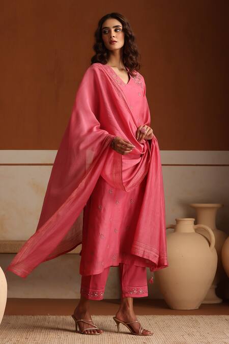 Shop_Beige_Pink Chanderi, Cotton Satin Beads, Sequins V-neck Hand Embroidered Kurta Set _Online_at_Aza_Fashions