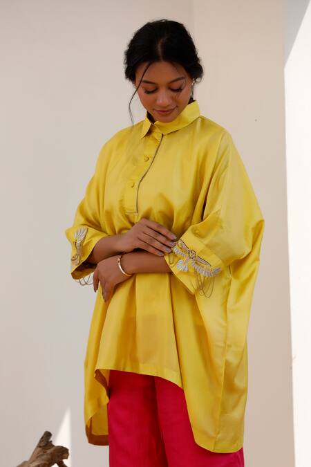 Buy Eeda Yellow Embroidery Collared Kaftan And Pink Pant Set Online at Aza Fashions Buy_Eeda_Yellow Embroidery Collared Kaftan And Pink Pant Set _Online_at_Aza_Fashions