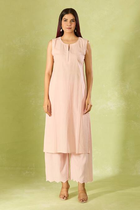 Buy_House Of Kotwara_Pink Embroidery Collared Kurta Set With Dupatta _Online_at_Aza_Fashions