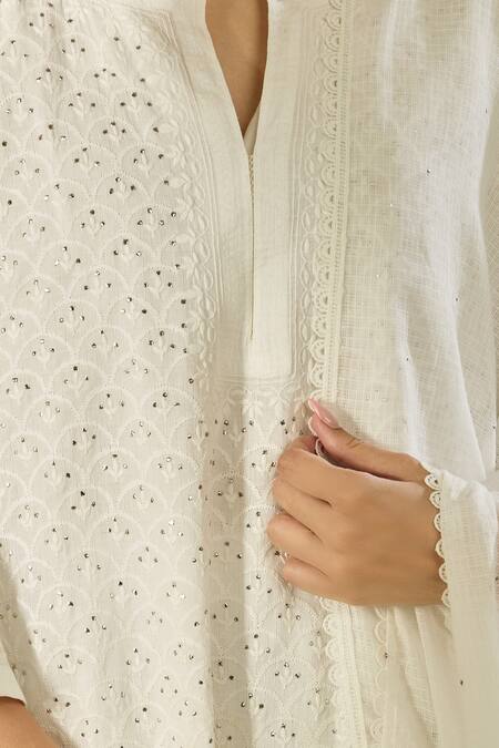 Buy_House Of Kotwara_White Cotton Embroidery Split V-neck Kurta Set With Dupatta 