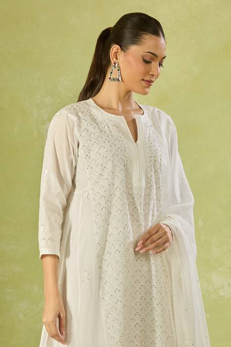 House Of Kotwara_White Cotton Embroidery Split V-neck Kurta Set _Online_at_Aza_Fashions