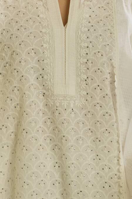 Buy_House Of Kotwara_White Cotton Embroidery Split V-neck Kurta Set _Online_at_Aza_Fashions