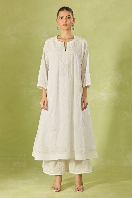 Buy House Of Kotwara White Cotton, Kota Doria Embroidery Split V-neck Kurta Set Online at Aza Fashions Buy_House Of Kotwara_White Cotton, Kota Doria Embroidery Split V-neck Kurta Set _Online_at_Aza_Fashions