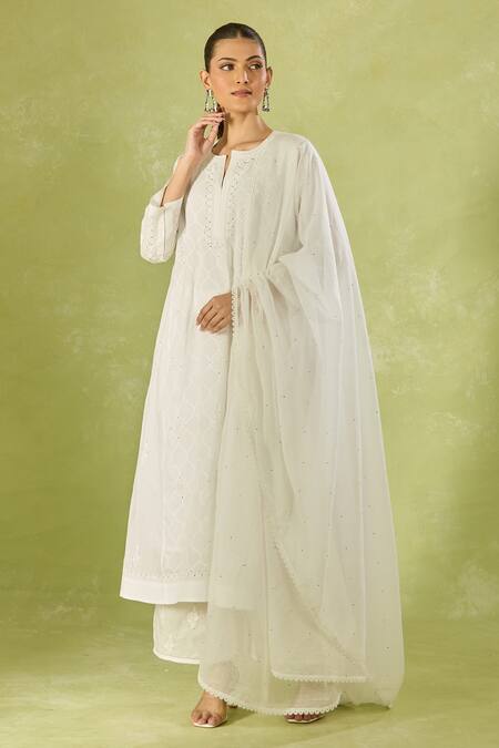 Shop House Of Kotwara White Cotton, Kota Doria Embroidery Split V-neck Kurta Set Shop_House Of Kotwara_White Cotton, Kota Doria Embroidery Split V-neck Kurta Set