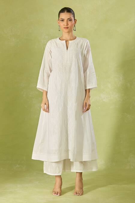 House Of Kotwara_White Cotton, Kota Doria Embroidery Split V-neck Lawn Kurta Set _Online_at_Aza_Fashions