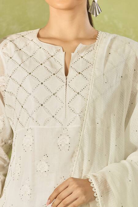 House Of Kotwara White Cotton Embroidery Keyhole Neck Straight Kurta Set With Inner Slip at Aza Fashions House Of Kotwara_White Cotton Embroidery Keyhole Neck Straight Kurta Set With Inner Slip _at_Aza_Fashions