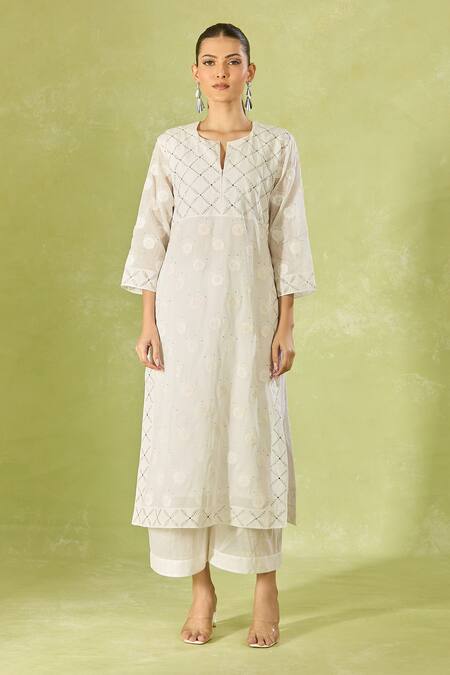 Shop House Of Kotwara White Cotton, Organza, Kota Doria Embroidery Split V-neck Straight Kurta Set Online at Aza Fashions Shop_House Of Kotwara_White Cotton, Organza, Kota Doria Embroidery Split V-neck Straight Kurta Set _Online_at_Aza_Fashions