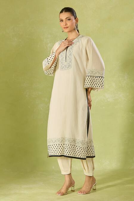 House Of Kotwara Ivory Cotton Embroidery Split V-neck Kurta Set Online at Aza Fashions House Of Kotwara_Ivory Cotton Embroidery Split V-neck Kurta Set _Online_at_Aza_Fashions