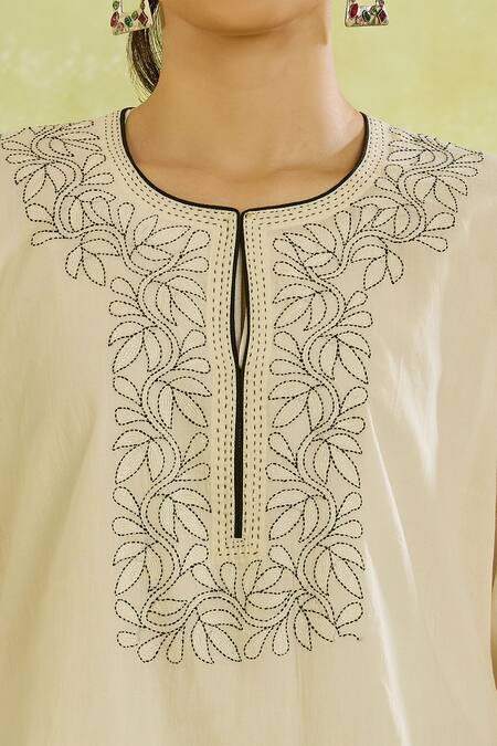 House Of Kotwara Ivory Cotton Embroidery Split V-neck Kurta Set at Aza Fashions House Of Kotwara_Ivory Cotton Embroidery Split V-neck Kurta Set _at_Aza_Fashions