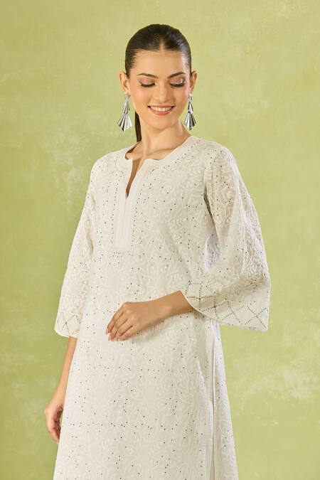 Buy_House Of Kotwara_White Cotton Embroidery Split V-neck Kurta Set _Online_at_Aza_Fashions