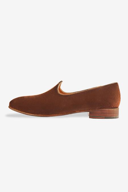 Whitemuds Brown Alwar Tan Suede Shoes Online at Aza Fashions Whitemuds_Brown Alwar Tan Suede Shoes _Online_at_Aza_Fashions