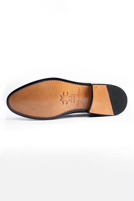 Shop Whitemuds Gray Sirohi Steel Grey Designer Shoes Online at Aza Fashions Shop_Whitemuds_Gray Sirohi Steel Grey Designer Shoes _Online_at_Aza_Fashions