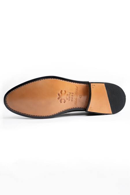 Shop_Whitemuds_Green Sikar Semi Floral Olive Jutties _Online_at_Aza_Fashions