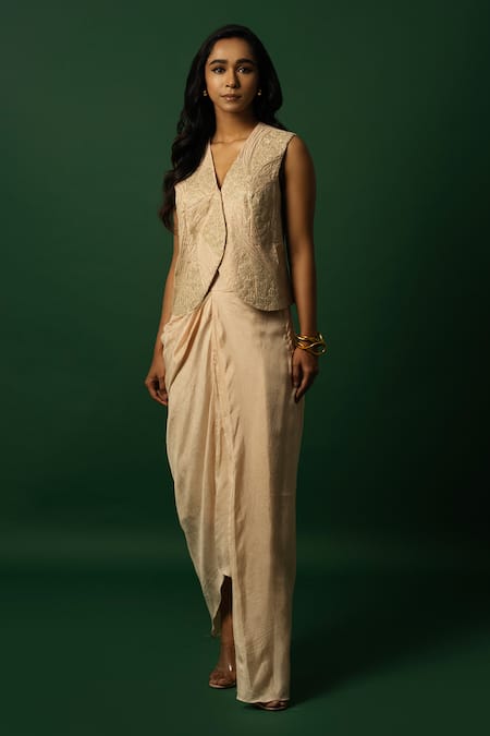 DAY AND MOOD Beige Dola Silk Dhoti Set