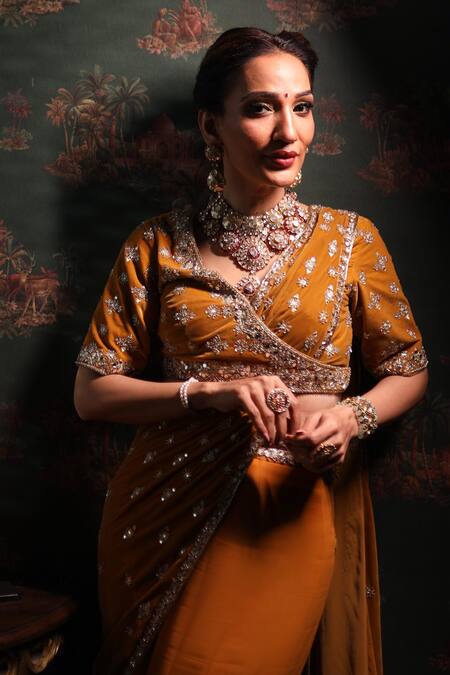 Reeti Arneja Yellow Velvet Beads, Cut Work Pre-draped Fish Saree With Embroidered Blouse at Aza Fashions Reeti Arneja_Yellow Velvet Beads, Cut Work Pre-draped Fish Saree With Embroidered Blouse _at_Aza_Fashions