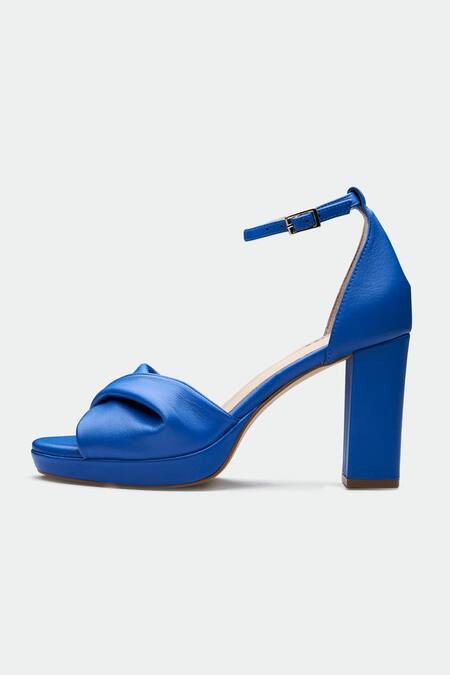 Oroh Blue Luton Genuine Leather Heels Online at Aza Fashions Oroh_Blue Luton Genuine Leather Heels _Online_at_Aza_Fashions