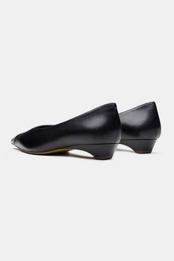 Buy Oroh Black Bolton Leather Heels Online at Aza Fashions Buy_Oroh_Black Bolton Leather Heels _Online_at_Aza_Fashions