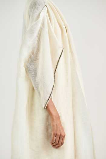 Buy OTT Ivory Gossamer Cocoon Cape Online at Aza Fashions Buy_OTT_Ivory Gossamer Cocoon Cape _Online_at_Aza_Fashions