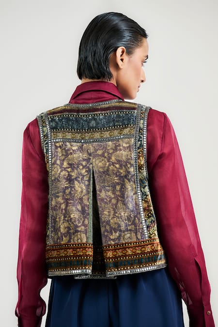 Ott Velvet Jamawar Gilet 