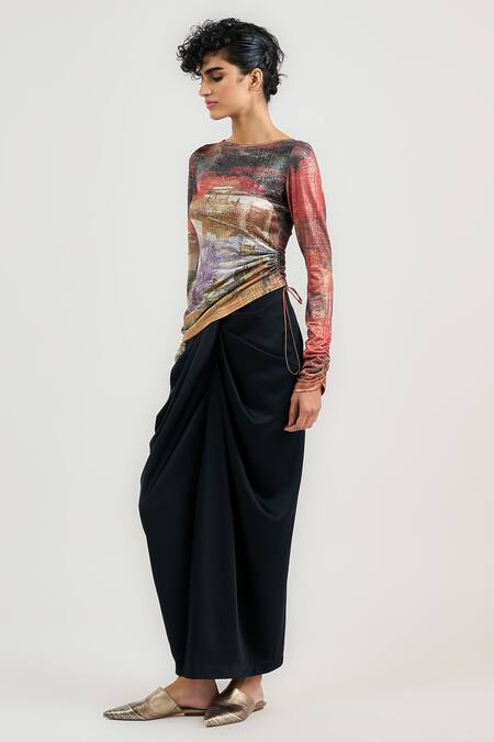 Buy Tarun Tahiliani Black Satin Draped Skirt Online at Aza Fashions Buy_Tarun Tahiliani_Black Satin Draped Skirt _Online_at_Aza_Fashions