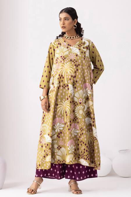 Shop Thee Modern Roots Beige Cotton V-neck Desert Palm Printed Kurta Set Online at Aza Fashions Shop_Thee Modern Roots_Beige Cotton V-neck Desert Palm Printed Kurta Set _Online_at_Aza_Fashions