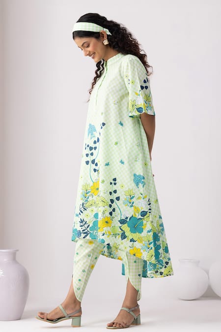 Thee Modern Roots Green , Satin Mandarin Collar Checkered Neon Tunic Set Online at Aza Fashions Thee Modern Roots_Green , Satin Mandarin Collar Checkered Neon Tunic Set _Online_at_Aza_Fashions