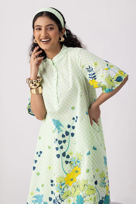 Shop Thee Modern Roots Green , Satin Mandarin Collar Checkered Neon Tunic Set Online at Aza Fashions Shop_Thee Modern Roots_Green , Satin Mandarin Collar Checkered Neon Tunic Set _Online_at_Aza_Fashions