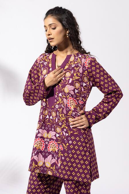 Shop Thee Modern Roots Purple Cotton Open Neck Plum Floral Printed Kurta Set Online at Aza Fashions Shop_Thee Modern Roots_Purple Cotton Open Neck Plum Floral Printed Kurta Set _Online_at_Aza_Fashions