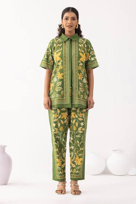 Buy Thee Modern Roots Green Cotton Embroidery Collared Floral Motif Forest Co-ord Set Online at Aza Fashions Buy_Thee Modern Roots_Green Cotton Embroidery Collared Floral Motif Forest Co-ord Set _Online_at_Aza_Fashions