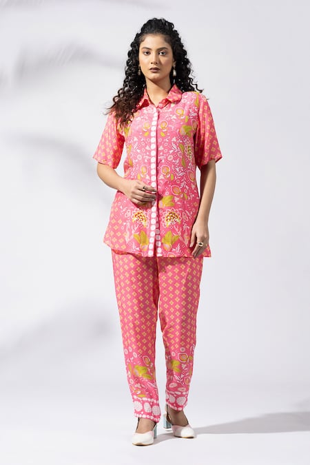 Thee Modern Roots Floral Print Coral Co-ord Set 