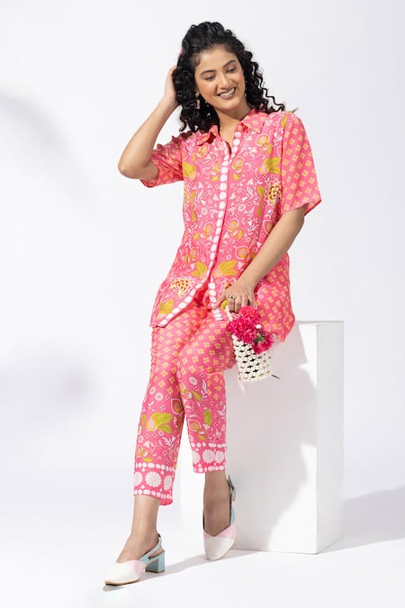 Thee Modern Roots_Coral Cotton Collared Print Co-ord Set _Online_at_Aza_Fashions