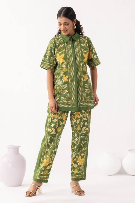 Thee Modern Roots Green Cotton Embroidery Collared Floral Mystic Shirt at Aza Fashions Thee Modern Roots_Green Cotton Embroidery Collared Floral Mystic Shirt _at_Aza_Fashions