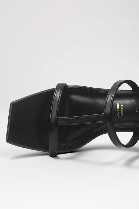 Buy Signature Sole Black Onyx Curve Block Heel Sandals Online at Aza Fashions Buy_Signature Sole_Black Onyx Curve Block Heel Sandals _Online_at_Aza_Fashions