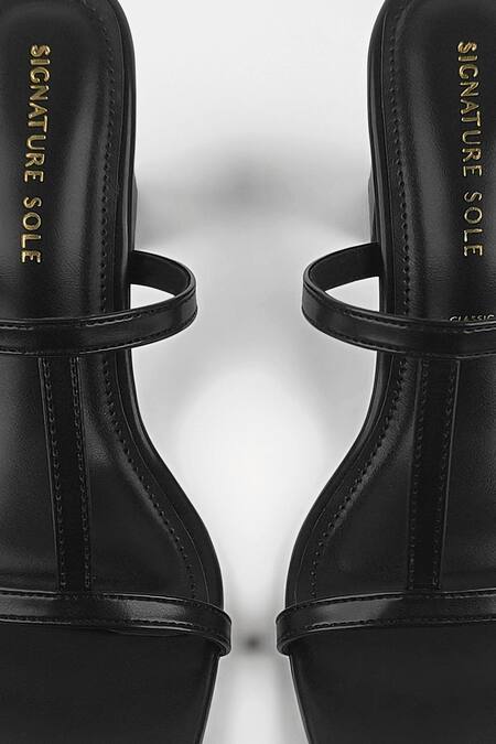 Shop Signature Sole Black Onyx Curve Block Heel Sandals Shop_Signature Sole_Black Onyx Curve Block Heel Sandals